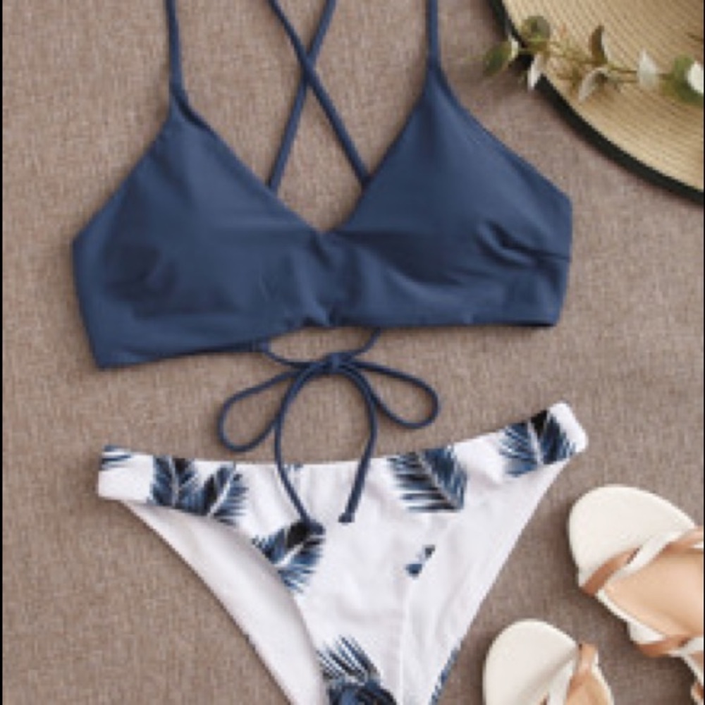 NWT Blue & Floral Bikini